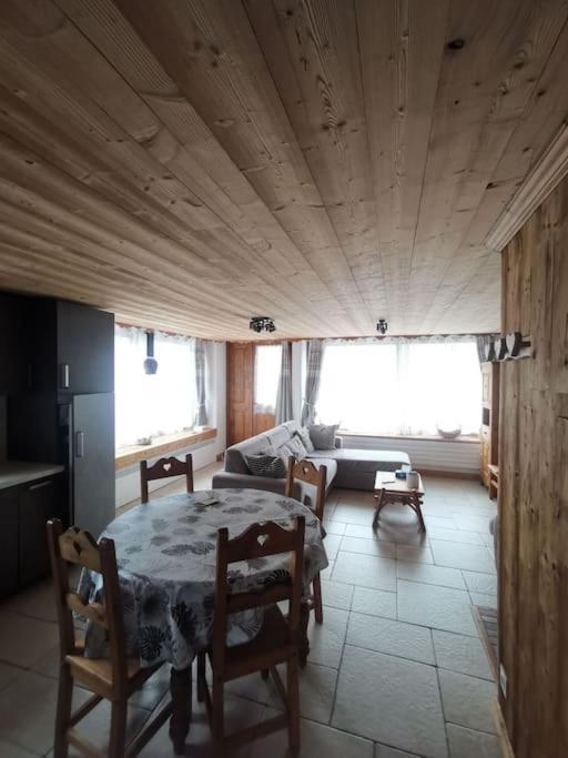 Appartement Front De Neige 1550